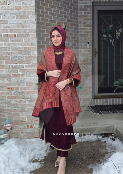 Sunehri Aabroo – Moonlight Kani Shawl with Zari