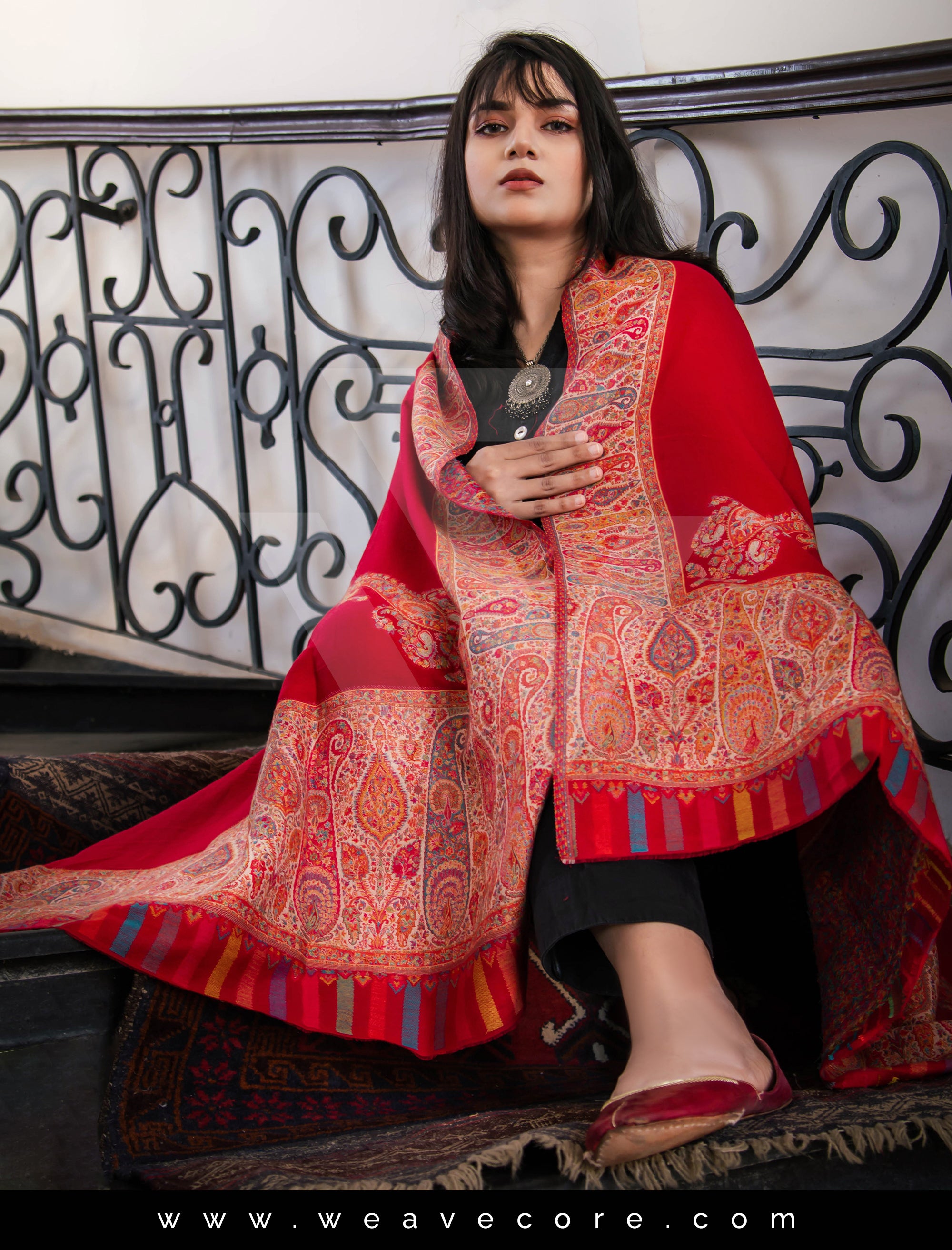 Kani Pashmina Shawl - Crimson Elegance