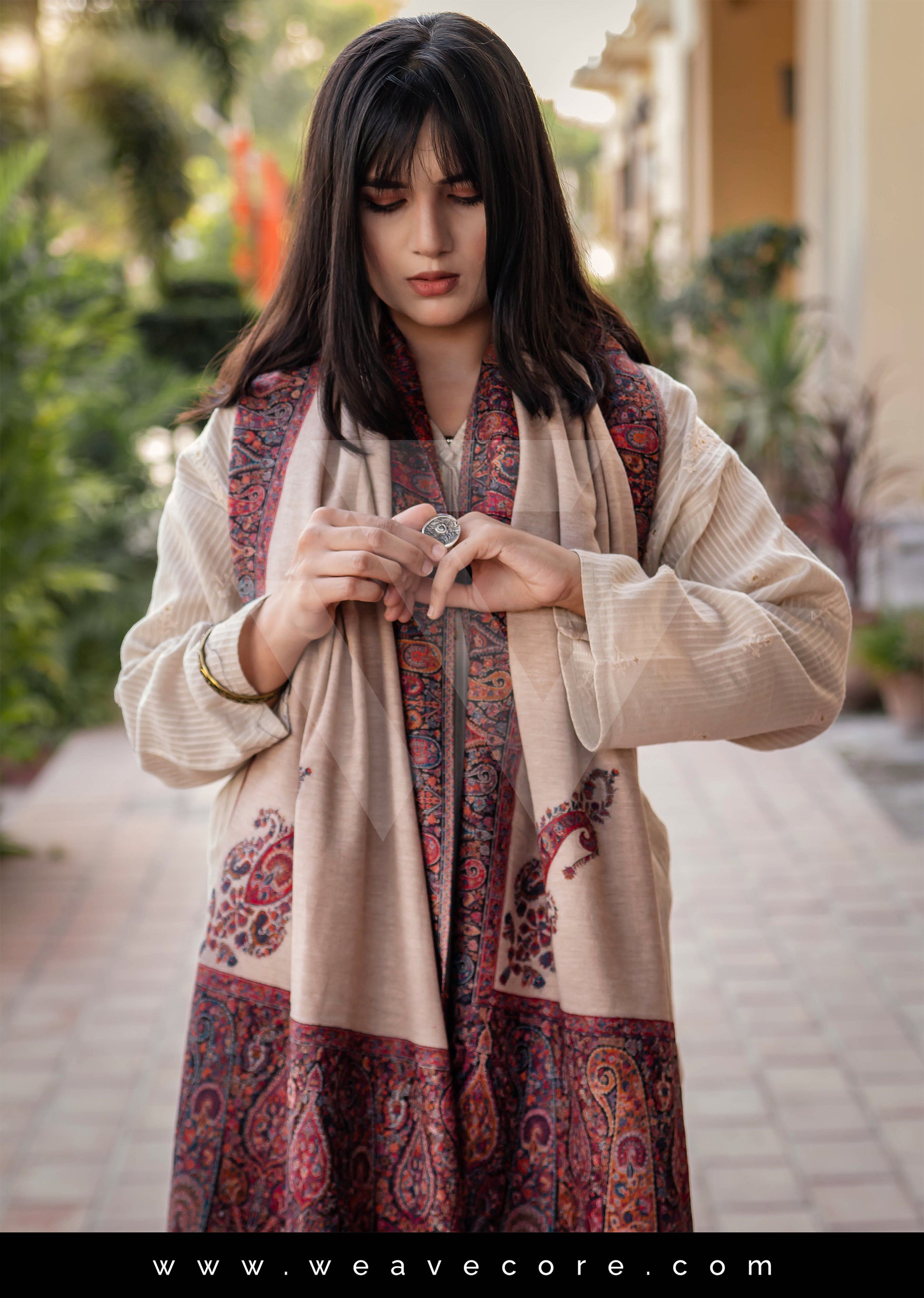 Kani Pashmina Shawl - Whispering Breeze