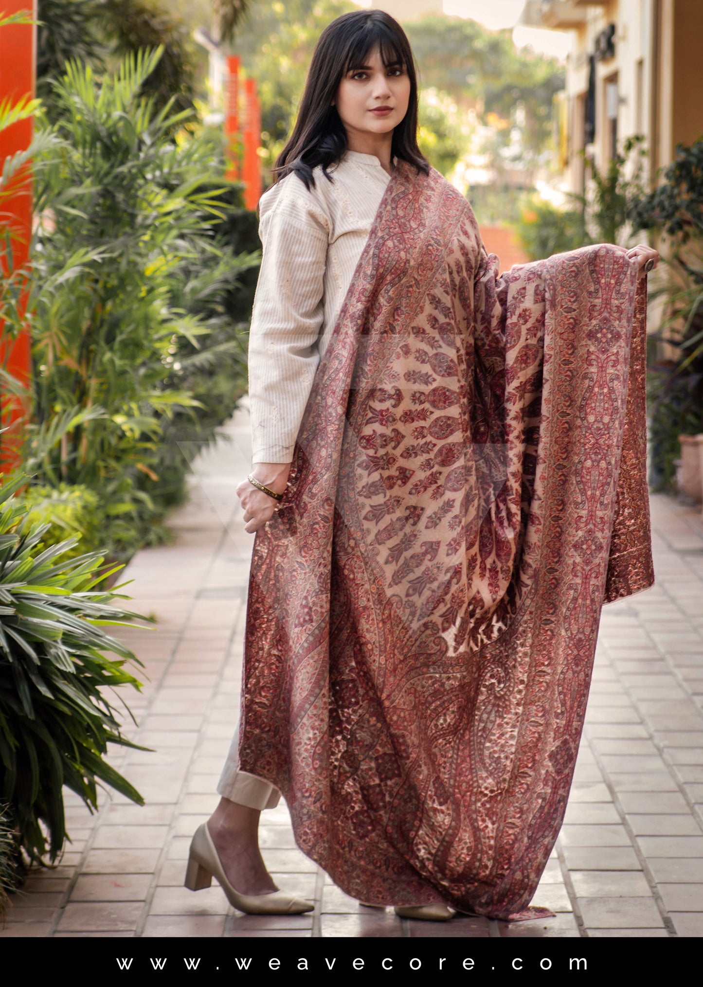 Majestic Kani Jaal Pashmina Shawl