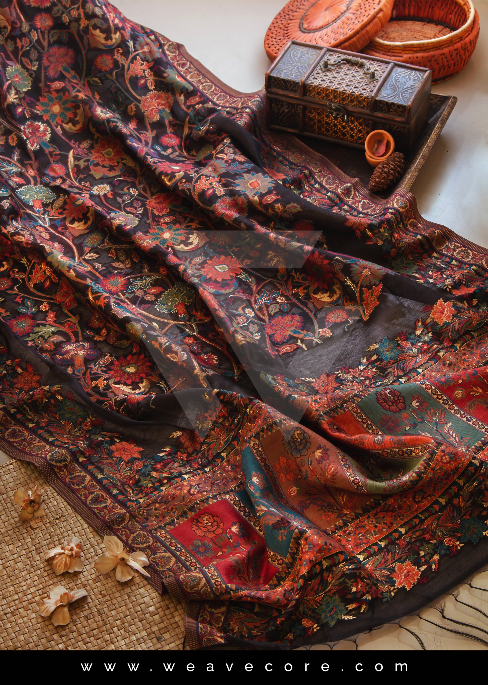 Luxe Kani Silk Pashmina Shawl â Weave Core