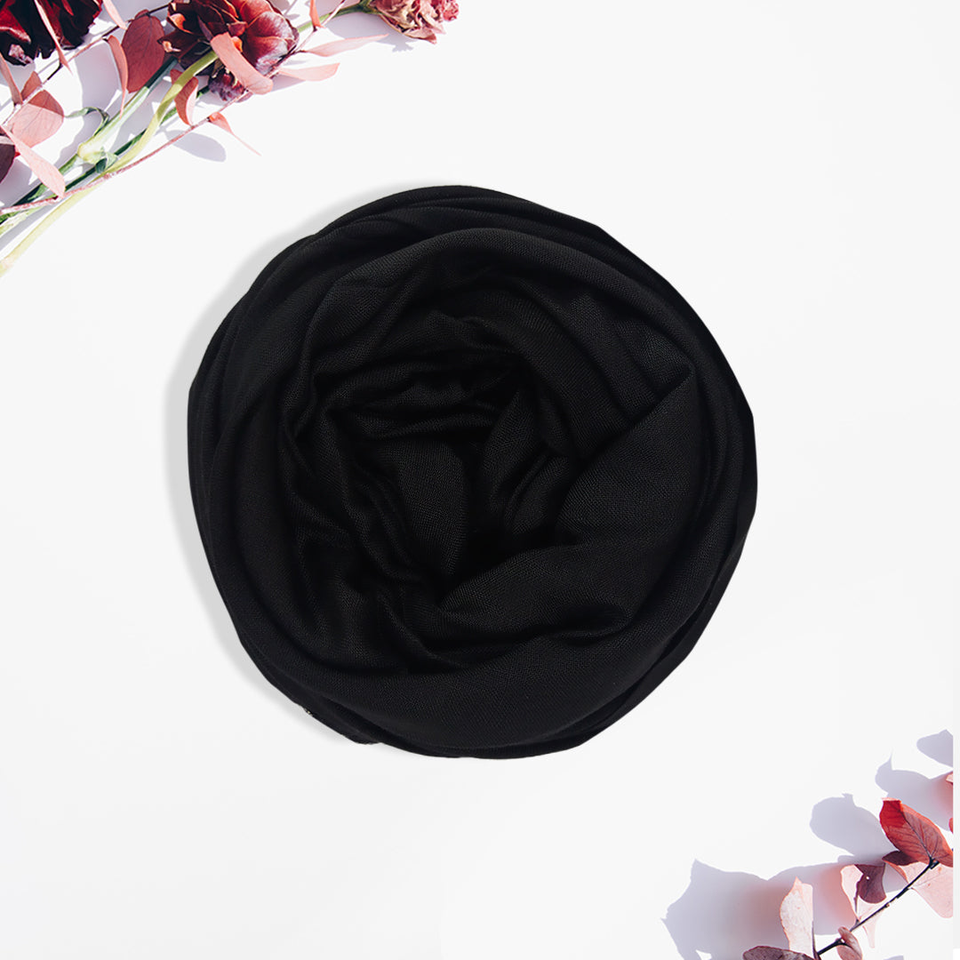 Elegant Regular Scarf - Black